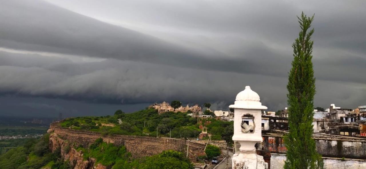 Chittorgarh Fort Haveli Panzió Kültér fotó